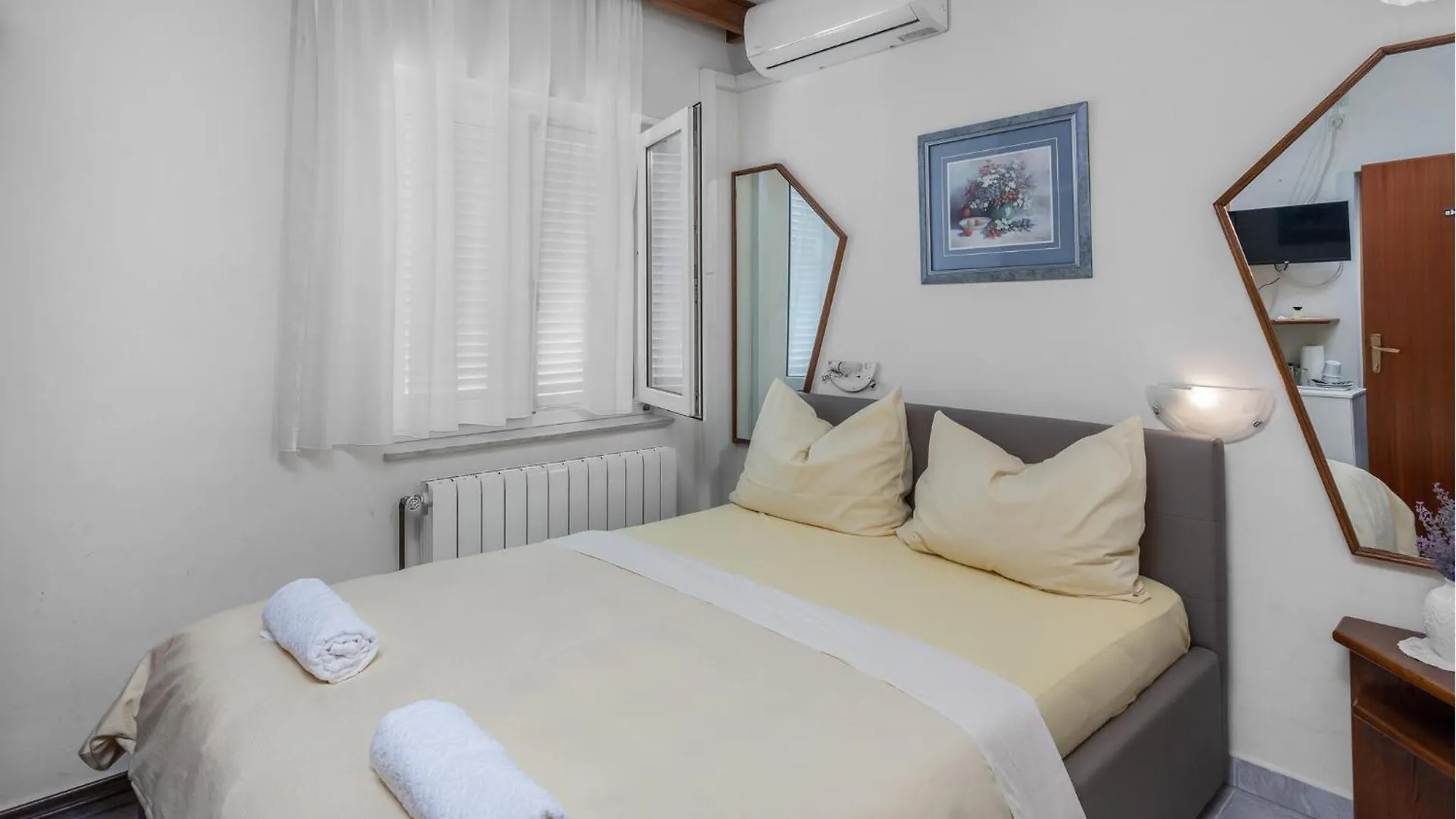 Nice Apartment In Selce With Kitchen 0*,
