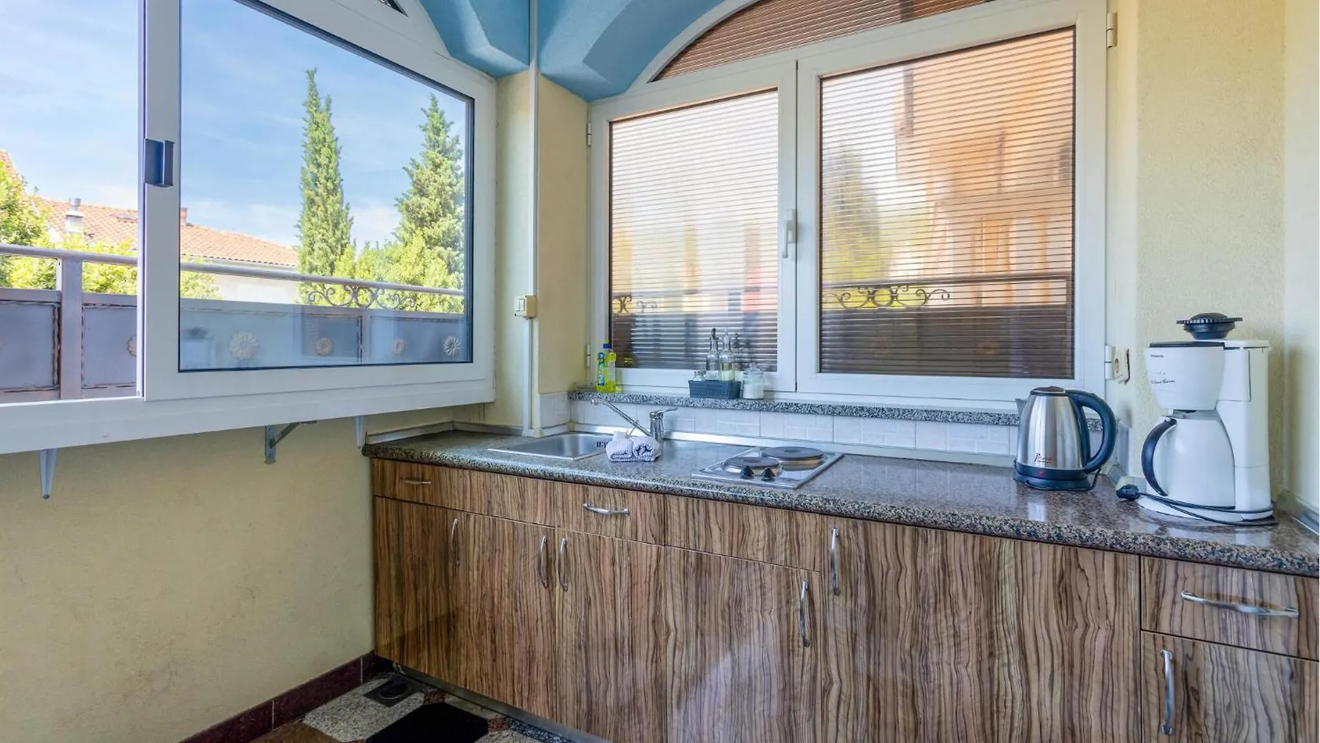 Nice Apartment In Selce With Kitchen