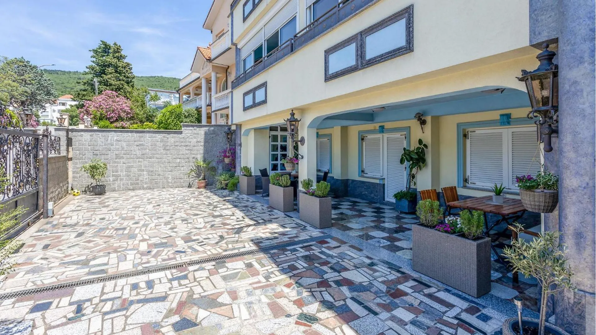 Nice Apartment In Selce With Kitchen